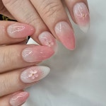 뷰아즈 홍대 네일 속눈썹 스킨케어