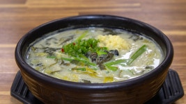 유여사숯불닭갈비 | 유여사 추어탕