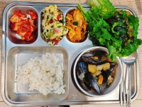 주식회사 웰푸드(수원우리요양원) | 실버웰푸드