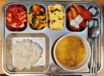 (주)웰푸드 헤아린요양원 | 실버웰푸드
