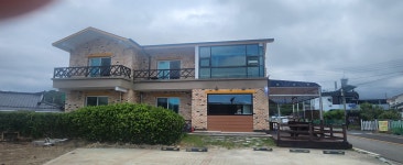더 파란 펜션
