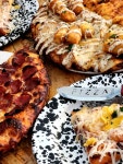 라쿵푸샤브훠궈 앤 미스터피자 | 결혼기념일 성수동 인생 피자 찾았어요🍕