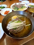 맛을만드는친구들풍년양계장 | 대동면옥 대구. 메밀국수와 슴슴한 국물이 일품. 하지만 친구들이랑 남편은 이 맛을 모른다. 냉알못들 같으니라고... #냉면맛집 #대동면옥
