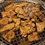 촵촵갈비 | 바로 촵촵 하시면됩니다 막장에 청양고추 듬뿍넣어 찍어먹음 존맛... 양념 생왕갈비도 단짠단짠 맛있고 술이랑 같이 드시는 분들은 된장찌개에...