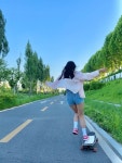 크루징하기 좋은 안양천🩵💚 #롱보드 #롱보드댄싱 #longboard #롱보드초보 #롱보드입문 #롱보드강습 #안양천 #보드타는여자