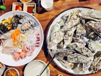 조개찜.회청정수산 | #조개찜 으로 유명한 #화도수산 겨울이 되니 #석화 #굴찜 그리고 #대방어 가 등장! 우리들의 취향을 저격한 새콤달콤 #모듬회 를 주문~ #조개찜 을...