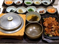 제육입니다만강서점 | 솥밥에 깔끔한 한상차림_nc 강서점 반궁 📍 주소 : 강서로56길 17... 발산한식 #발산솥밥 #마곡솥밥 #발산생선구이 #발산제육볶음