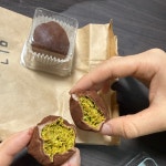 진짜 한입먹고 개반한곳 너무맛있습니다 달서구 산다면 여기서 두쫀 드세요,, #두바이쫀득쿠키 #대구두바이쫀득쿠키 #미구제과