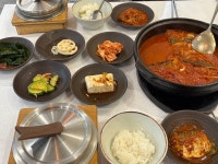 가마루빚은고등어올디너리키친 | 올려먹으면 쵝오❤️ #오늘여기클립# 클립챌린저 #가마루빚은고등어 #왕십리엔터식스맛집 #왕십리가마루빚은고등어 #왕십리맛집 #왕십리한식맛집