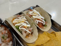 📍카사데타코 🌮 포크타코 8500 🌯 엔칠라다 21000 생각보다 소스가 너무 매웠던 엔칠라다. 부리또 1/3이 또띠아인게 아쉬웠다. 아무래도...