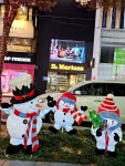 에스엠에이치광복2호점주 | #클립챌린저 광복로 패션거리에 2025 광복로 겨울빛 트리 축제탑 앞에서 롯데광복점 남포동 쪽으로 걸어 가면서 야경을 관전하니 기분이 너무...