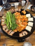 기찬고기무쇠불백무쇠삼겹 | 쥬디스태화신관 옆 골목) #내돈내산 #서면고기맛집 #서면고기집 #서면삼겹살맛집 #서면구워주는고기집 #무쇠김치삼겹본점 #오늘클립챌린지