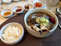 뱅커스 클럽 반얀트리 결혼식 _ 한상차림..!🤵🏻♂️👰🏻♀️🤍🫧 너무 맛있었던 전복갈비탕 ✨ #뱅커스클럽반얀트리결혼식 #결혼식...