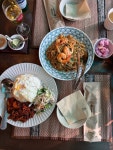 신동카페거리 산책 러닝하고 자주 오는 밥집! #신동카페거리 #타이테라스