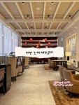 라운지가 없어서(실적 7천이상) 통합 운영 하고있어요!☺️ 음료와 다과를 즐길수가 있답니다☕️🍰 #대전신세계 #퍼스트라운지 #신세계라운지