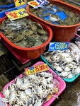 암꽃게철이라며 🦀 무조건 사서 쪄먹어여지 🫶🏻 #안면도 #백사장항 #백사장항어촌계수산시장 #백사장항꽃게거리 #암꽃게 #봄꽃게 #봄제철꽃게...