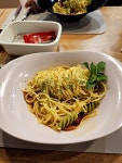 #오늘클립챌린지#착한파스타 가격도 착하고 양도 적당하고 맛있어요 제가 먹은 살라미 오일 파스타는 매운표시 두개였는데 꽤 매웠어요