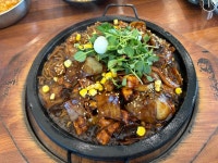 경기82배1062 | #오늘클립챌린지 #산타의돌짜장 주소 : 경기 이천시 마장면 덕평로 1062-67 산타의 돌짜장
