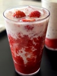 에이치투씨투썸창원귀산점 | 전부 다 맛있고 멋진 풍경은 덤🍓 #투썸플레이스 #겨울시즌메뉴 #딸기음료 #창원카페 #귀산카페 #투썸플레이스신메뉴 #오늘여기클립