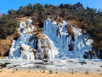 #오늘여기클립 #오여클 꽁꽁 얼러붙은 홍제폭포