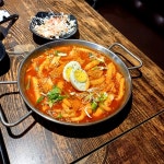 더(the)옛날통닭용원점 | 감성 가득 옛날 통닭집! 경기있는 날엔 여기로 모여 ~ #오늘여기클립 #김계남더착한통닭