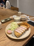 몬도카츠F&B | 몬도카츠는 언제 먹어도 맛있어요 #오늘여기클립