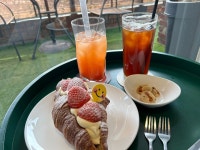 쿠커피(Coup Coffee대구상인점) | #오늘클립챌린지 #상인동카페 #월배공원카페 공원옆에 이런카페가 있다니! 산책 하고 커피랑 크루와상 먹기 딱이잖아❤️