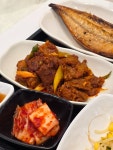 제육입니다만강서점 | 홈플러스 강서점 푸드코트 1층 🍽️ 주문 메뉴 고등어정식 10,800원 제육 사이드 4,000원 ✔️ 장 보다가 한 끼 간단하게 해결하기 좋은...