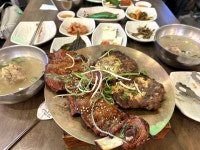 다양한맛의 떡갈비와 무한리필 샐러드바 이용가능##화순도곡애떡갈비#넓은주차장#놀이방제공#오늘클립챌린지