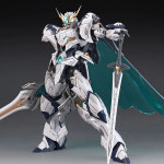 박기사카인테리어 | 그랑프리 레이싱 트랙 인테리어 장식 피규어 굿즈 SNAA HG 1/144 SC-002 TITAN GREATSWORD TRISTAN 모델 라운드 테이블 기사 : 긴자하루상회