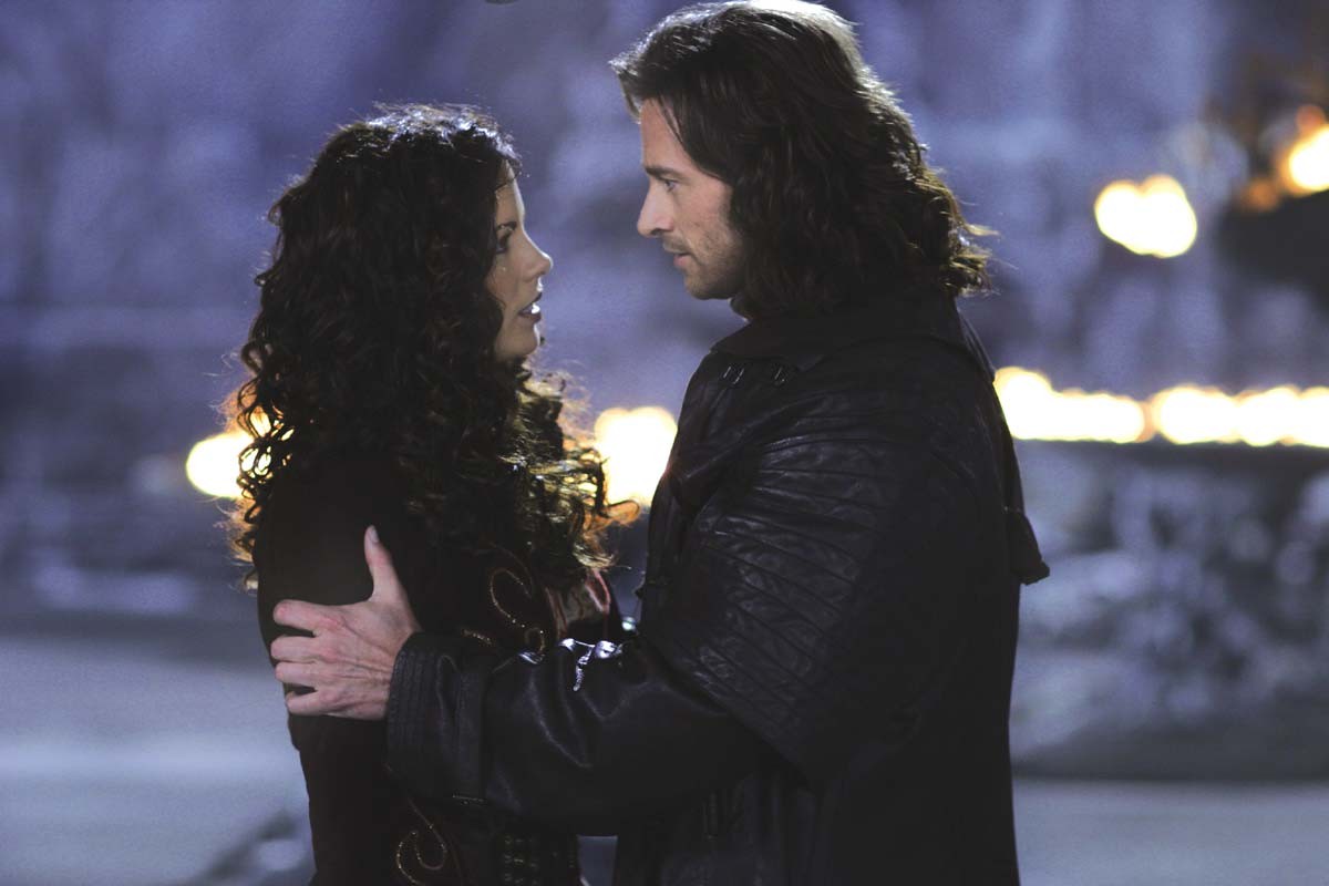 보름달이 뜨는 날이면 항상 생각나는 영화. 울프맨 2009 : 네이버 블로그, image size:1200x800