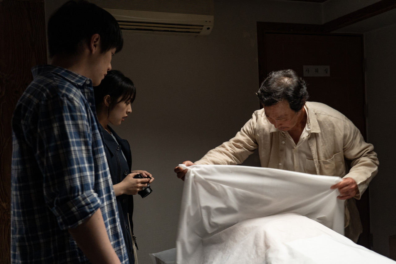 common?quality=75&direct=true&src=