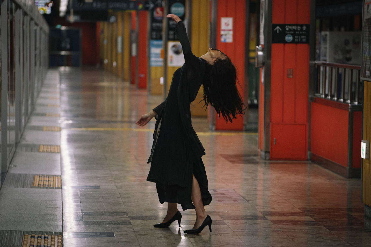 common?quality=75&direct=true&src=https%