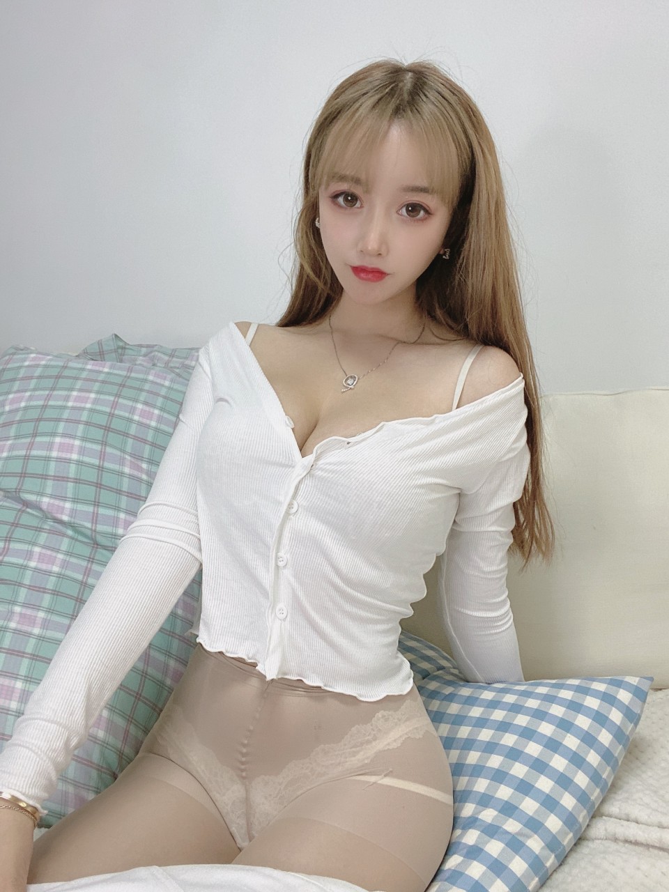 过期米线线喵_肉丝妹妹私房写真作品在线看_觅爱图采集发布_miaitu.top [20]