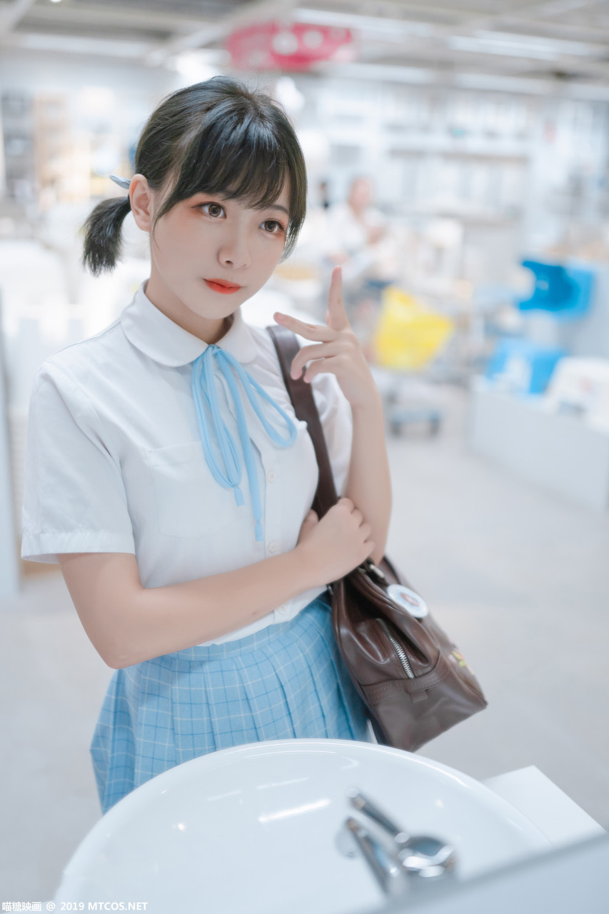 微博妹子@Lovely呆玄_双马尾主题写真在线看_觅爱图在线看图 [22]