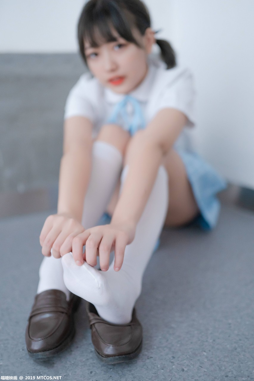 微博妹子@Lovely呆玄_双马尾主题写真在线看_觅爱图在线看图 [40]