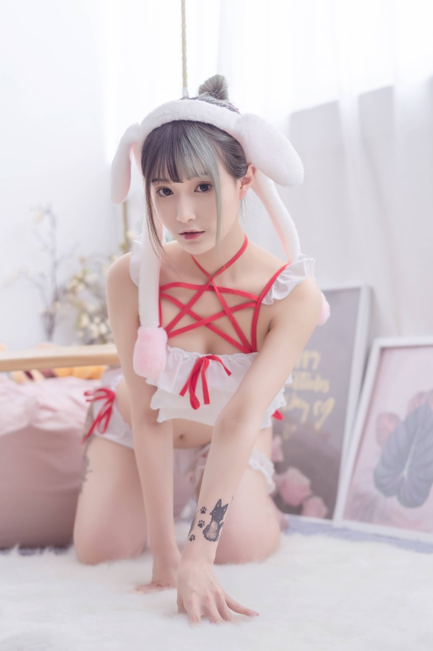 铁板烧鬼舞w_泳装、体操服主题写真美图_觅爱图在线看图 [3]
