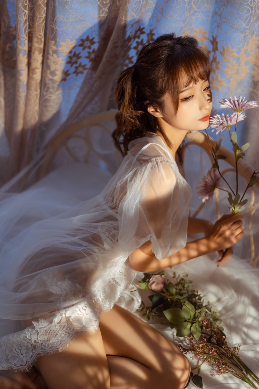 微博妹子@蠢沫沫 轻纱私房COS在线免费看 觅爱图发布[8]