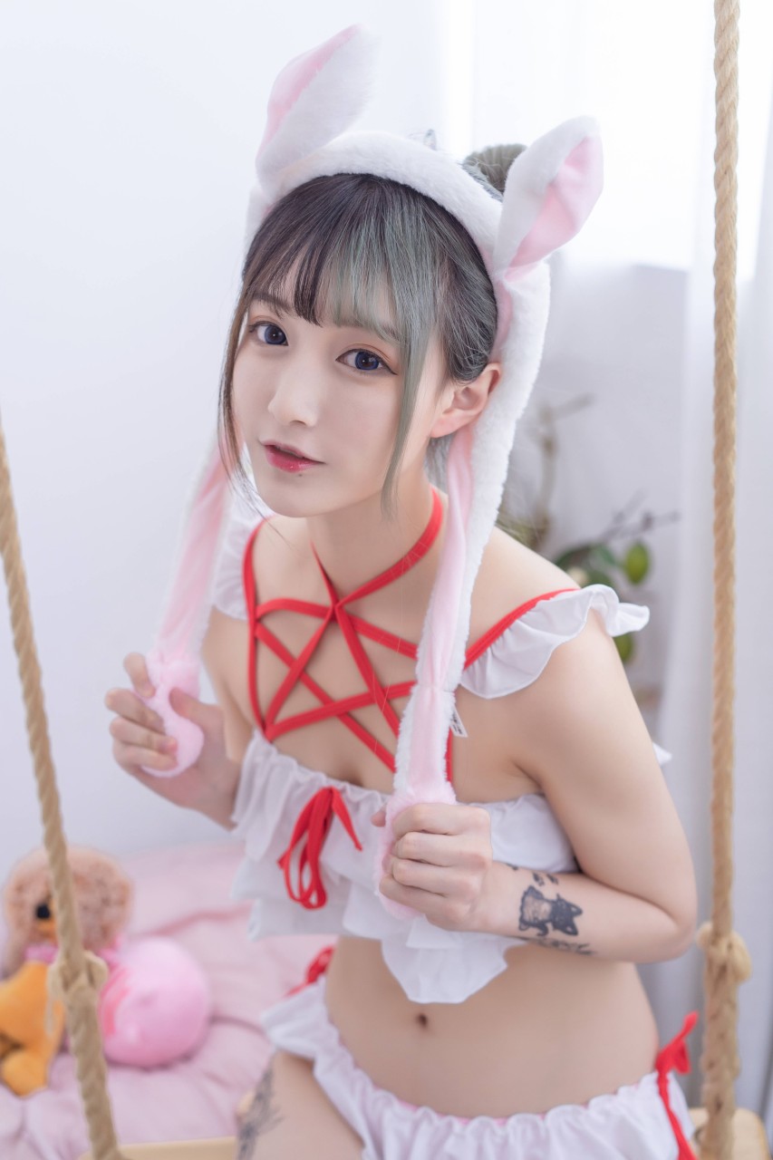 铁板烧鬼舞w_泳装、体操服主题写真美图_觅爱图在线看图 [4]