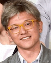 김근홍