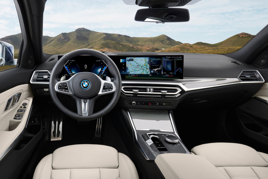 2023 BMW 3시리즈 투어링 제원 색상 가격 연비 특징 리뷰