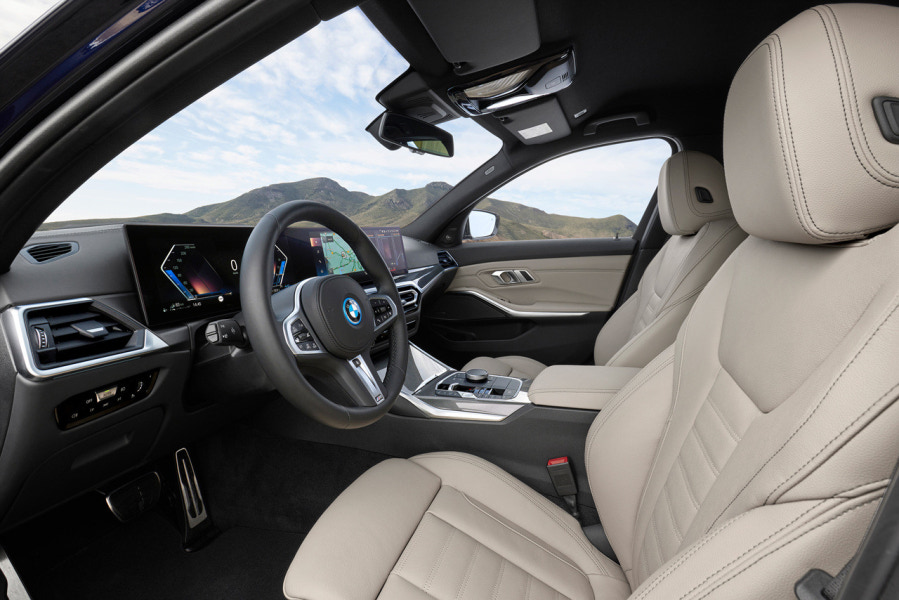 2023 BMW 3시리즈 투어링 제원 색상 가격 연비 특징 리뷰