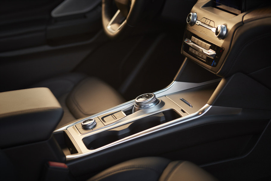 2022 포드 익스플로러 제원 색상 가격 연비 특징 리뷰