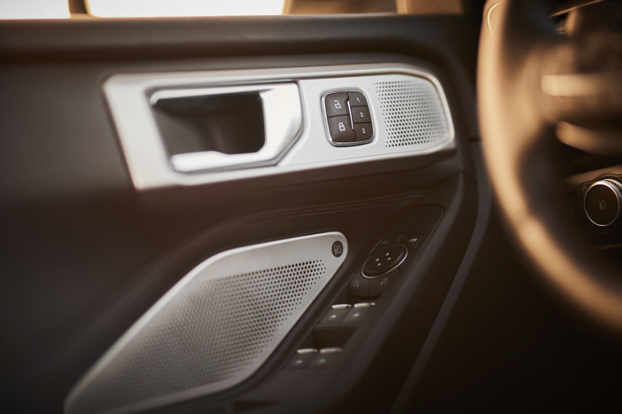 2022 포드 익스플로러 제원 색상 가격 연비 특징 리뷰