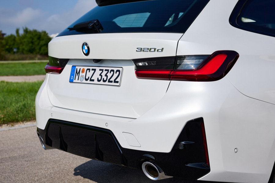 2023 BMW 3시리즈 투어링 제원 색상 가격 연비 특징 리뷰