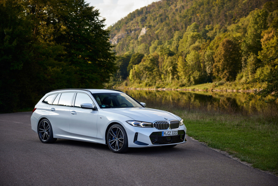 2023 BMW 3시리즈 투어링 제원 색상 가격 연비 특징 리뷰
