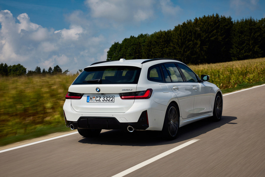 2023 BMW 3시리즈 투어링 제원 색상 가격 연비 특징 리뷰