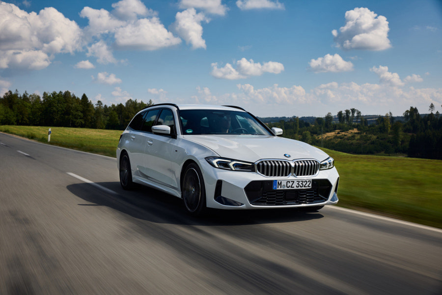 2023 BMW 3시리즈 투어링 제원 색상 가격 연비 특징 리뷰
