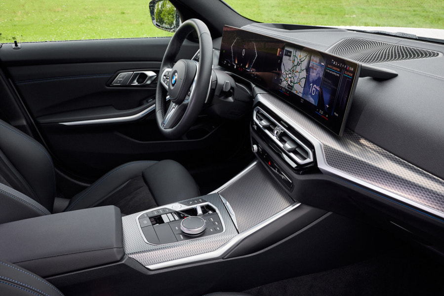 2023 BMW 3시리즈 투어링 제원 색상 가격 연비 특징 리뷰