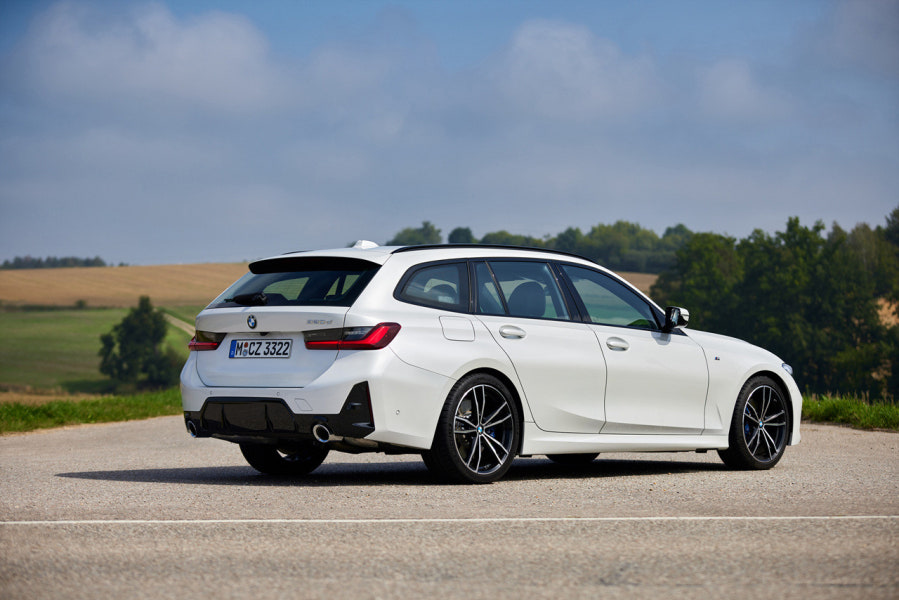 2023 BMW 3시리즈 투어링 제원 색상 가격 연비 특징 리뷰